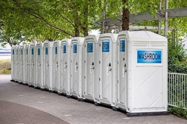 Best Standard Portable Toilet Rental  in Elizabethton, TN